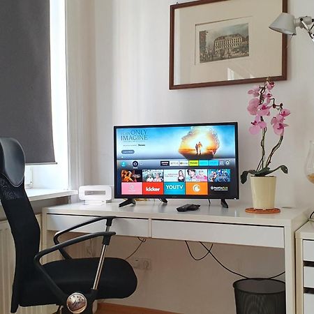 Quiet 2-Room Flat, Walking Distance To City Centre Wien Eksteriør billede