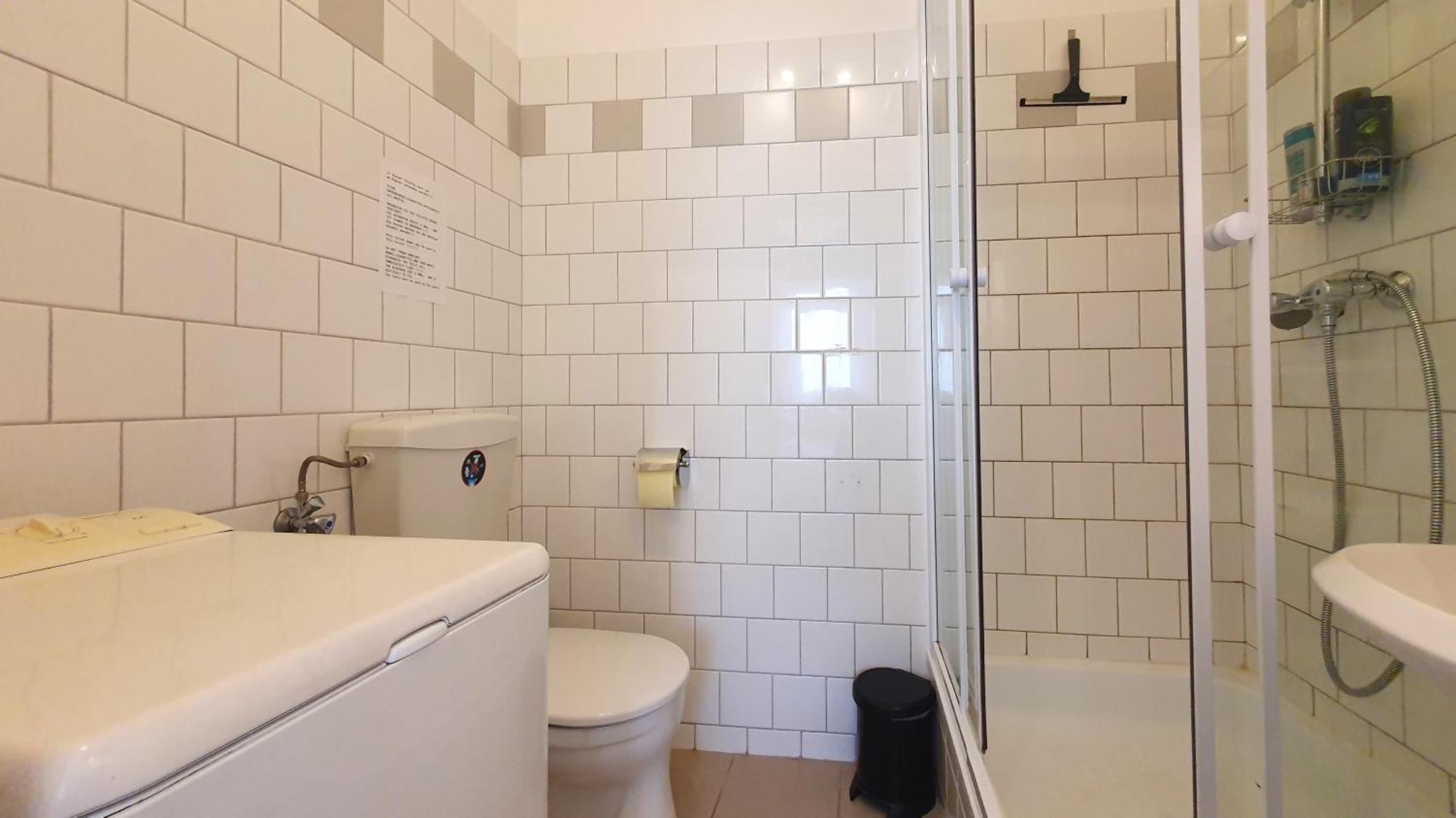 Quiet 2-Room Flat, Walking Distance To City Centre Wien Eksteriør billede