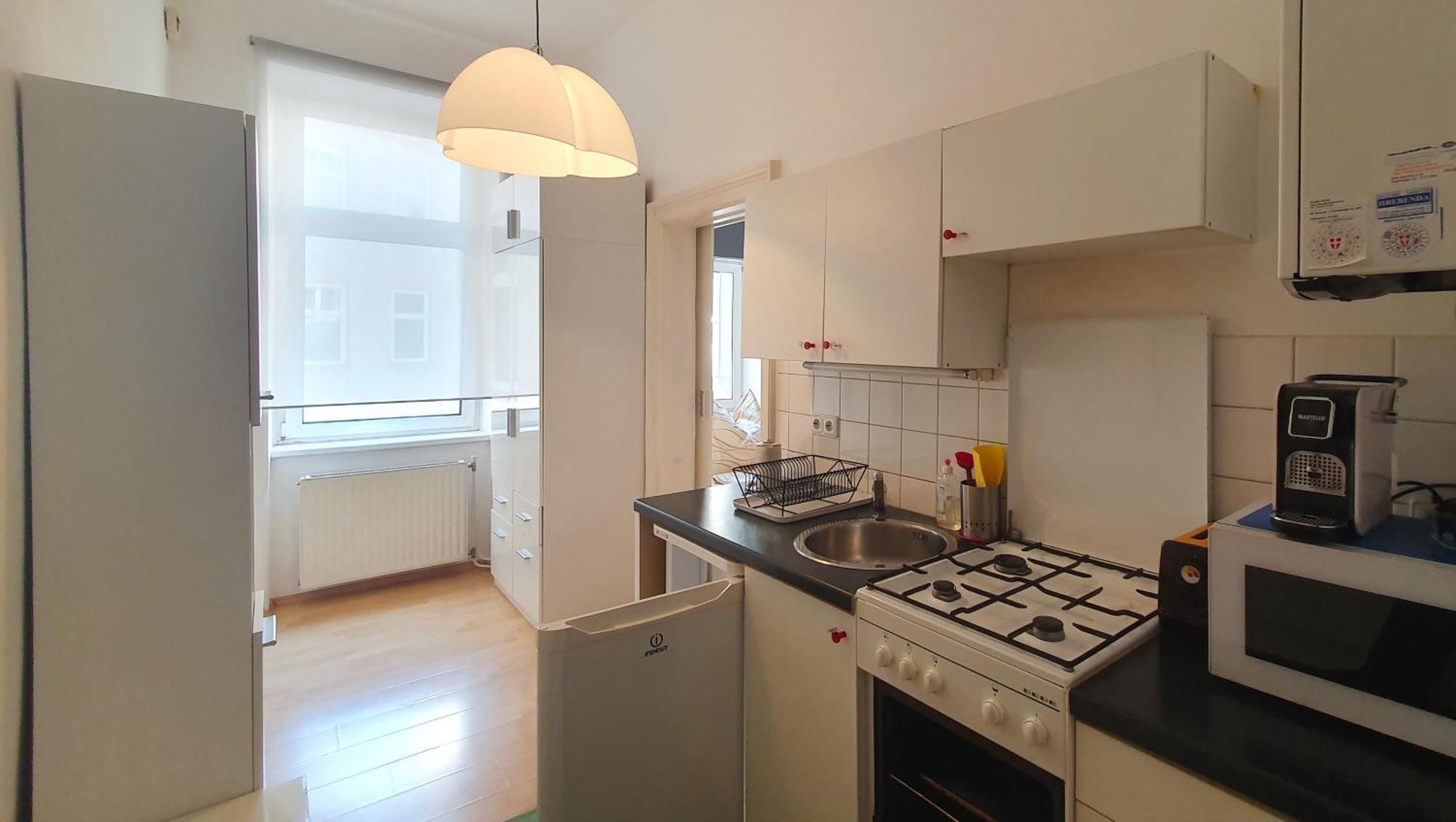 Quiet 2-Room Flat, Walking Distance To City Centre Wien Eksteriør billede