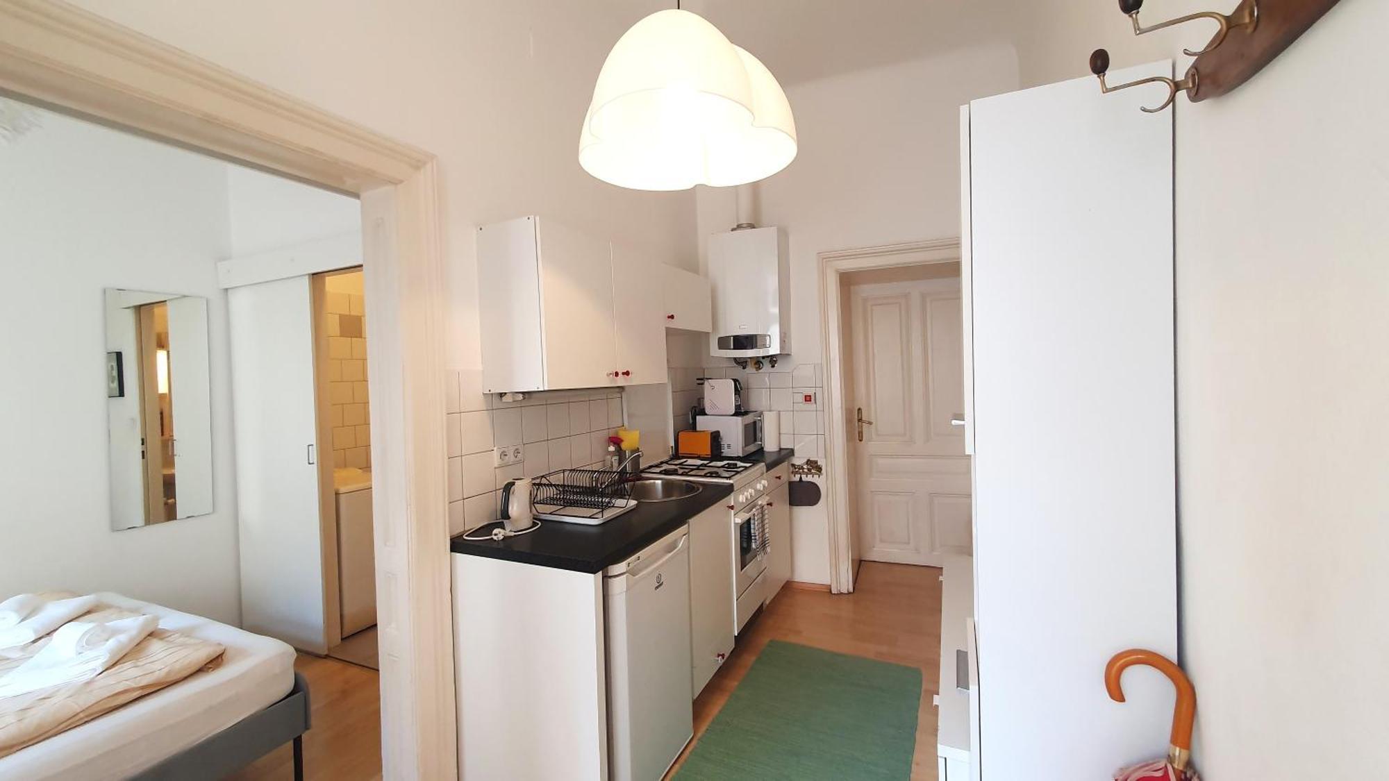 Quiet 2-Room Flat, Walking Distance To City Centre Wien Eksteriør billede